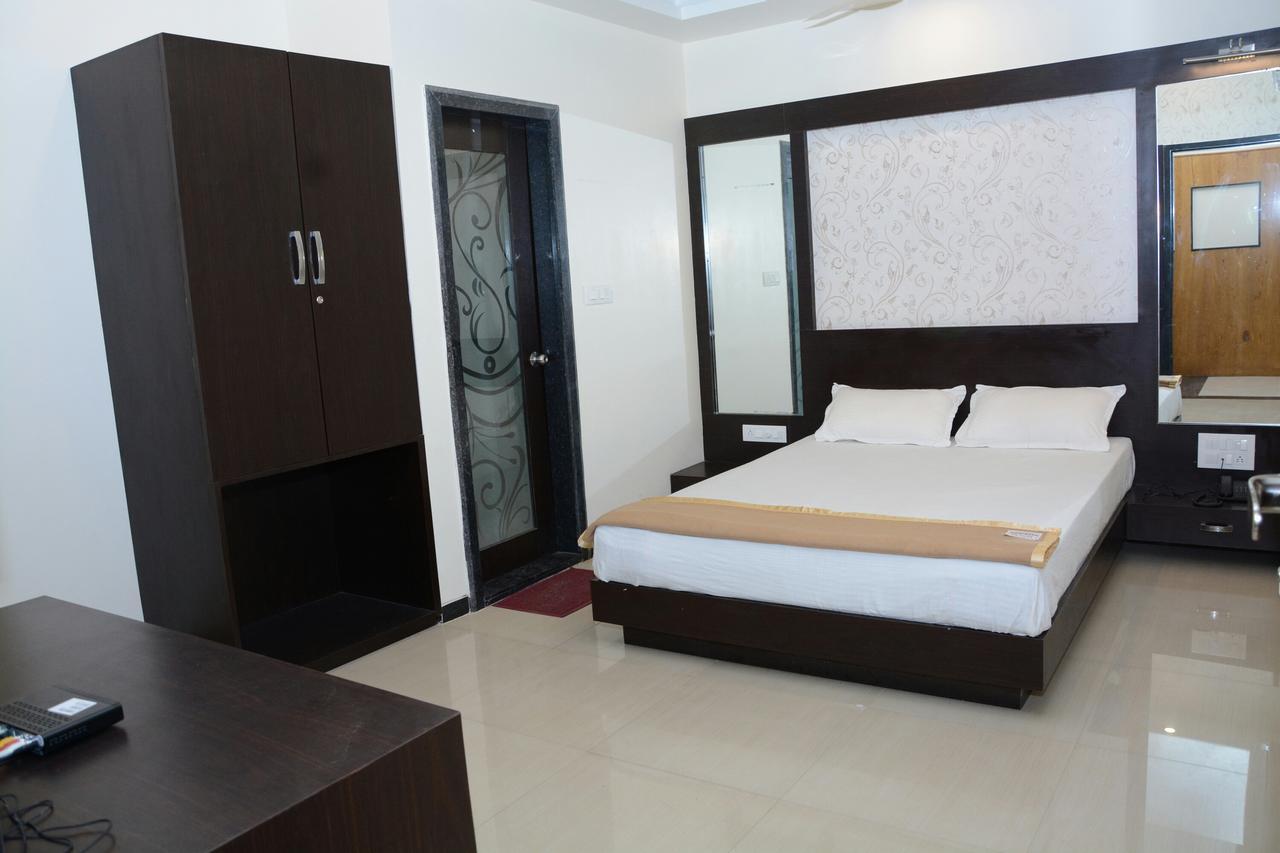 Hotel Shrinath อาบูโรด ภายนอก รูปภาพ