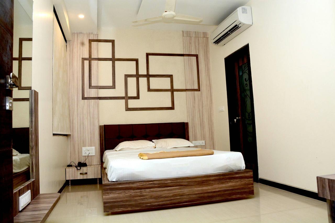 Hotel Shrinath อาบูโรด ภายนอก รูปภาพ